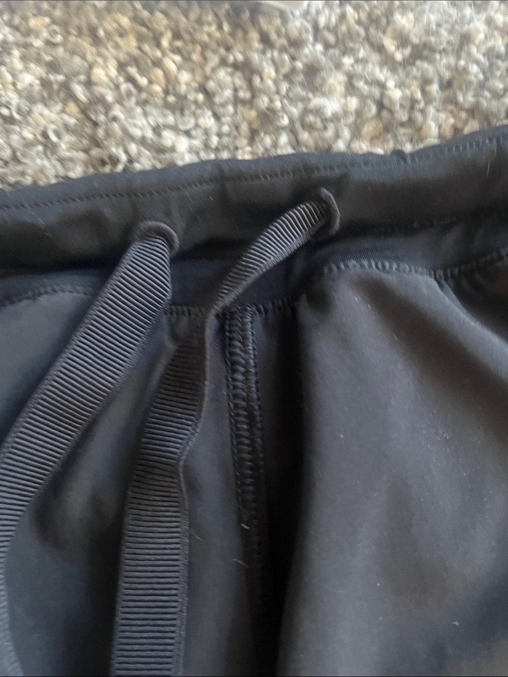 Lululemon Lot Size 6 top, shorts and leggings - Picture 5 of 11